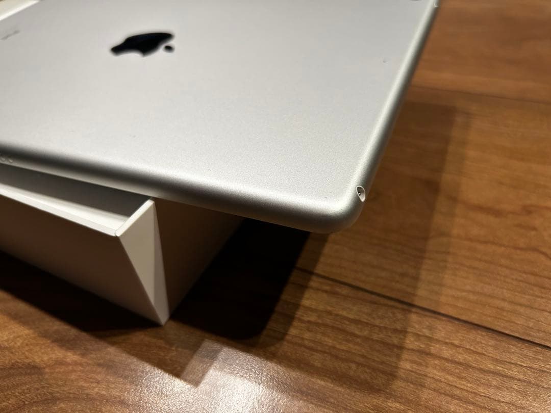 iPad 128GB 第7世代　wi-fi