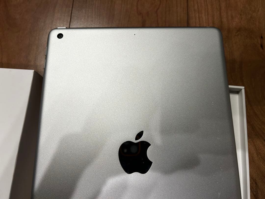 iPad 128GB 第7世代　wi-fi