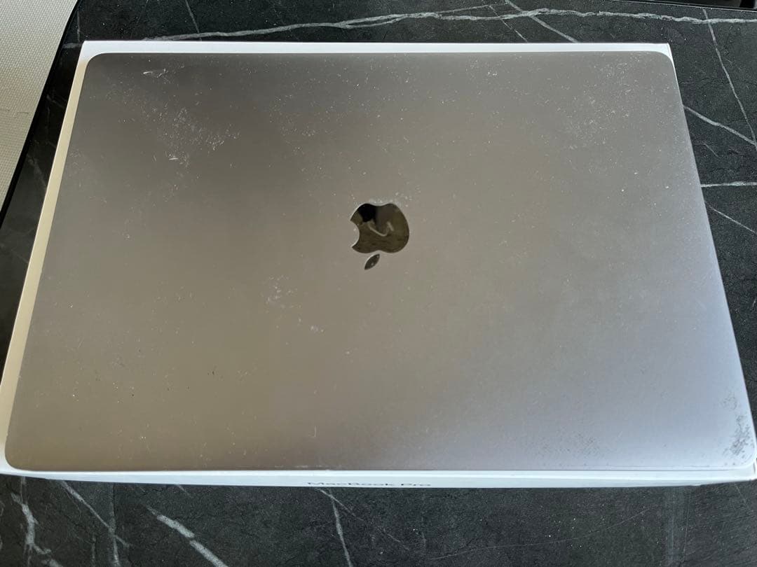 中*島様 MacBook Pro 2018