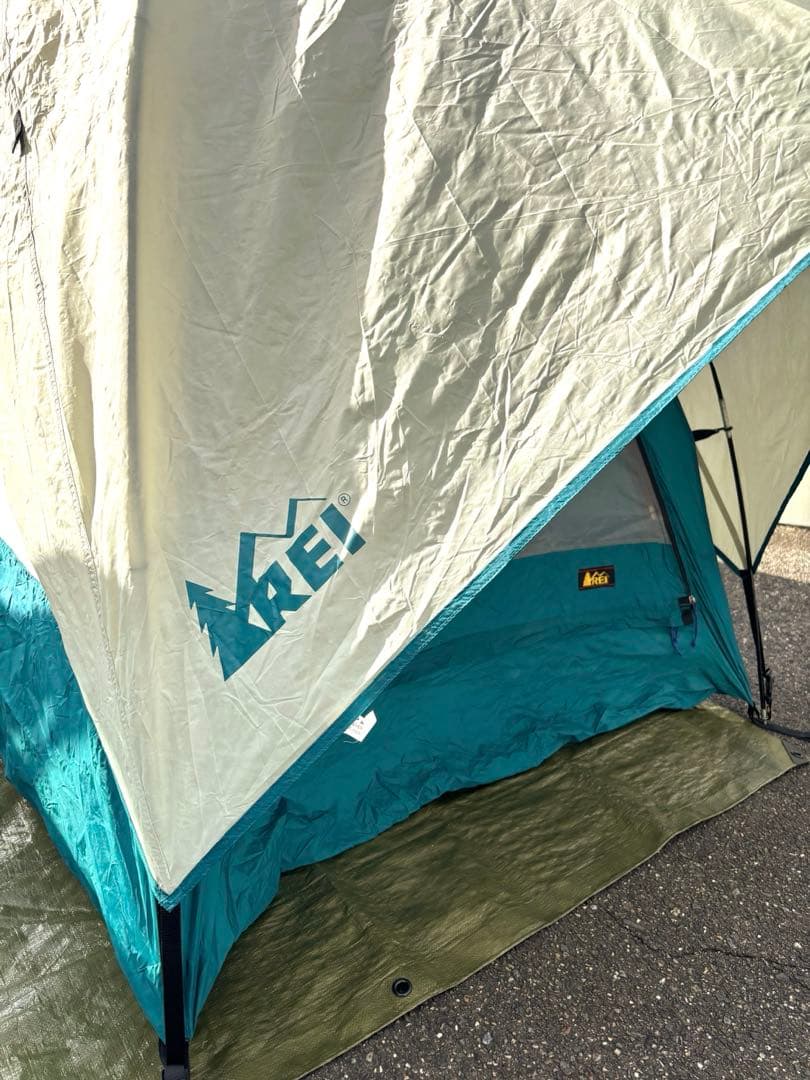 REIのCamp Hut 2 テント