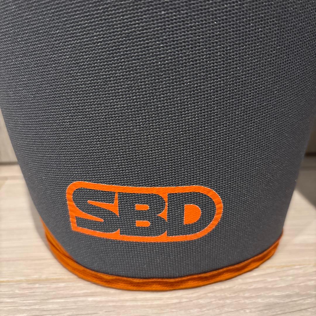 SBD ニースリーブ　L