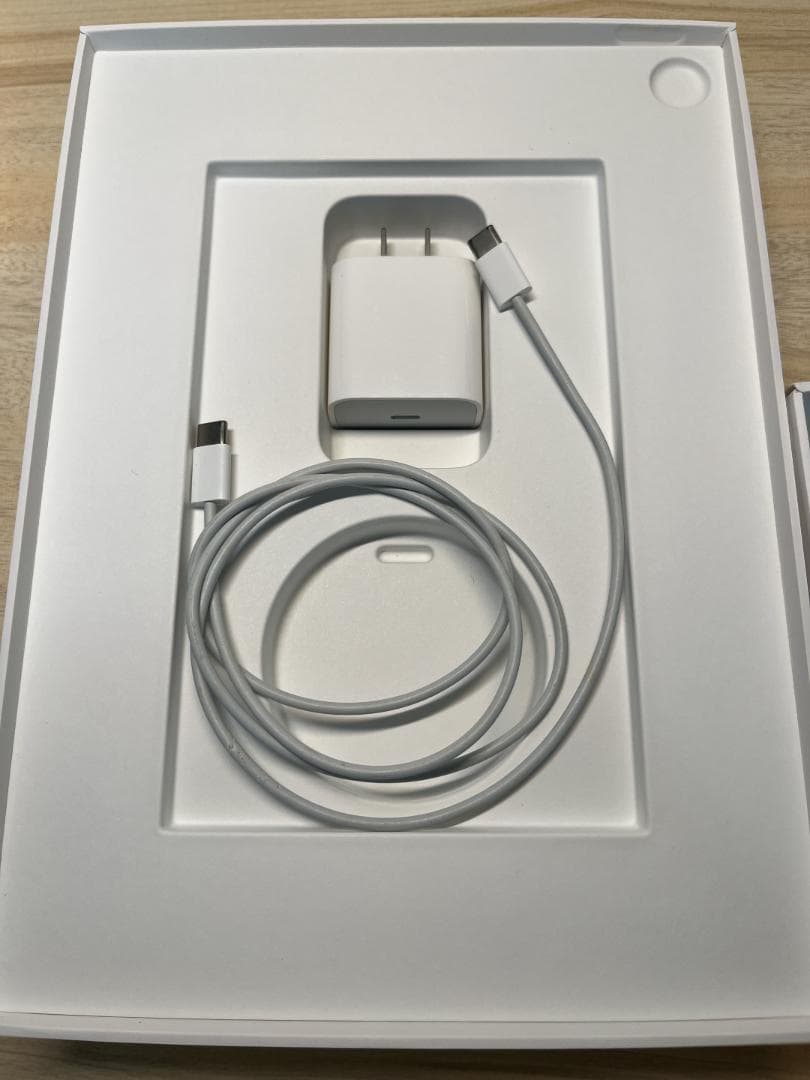 値下げ中！✨iPad Air 第5世代 256GB 純正キーボード&ペンシル付き