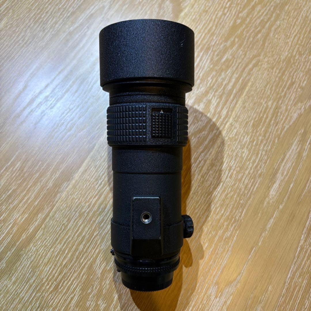Nikon AF NIKKOR 300mm f/4 ED レンズ