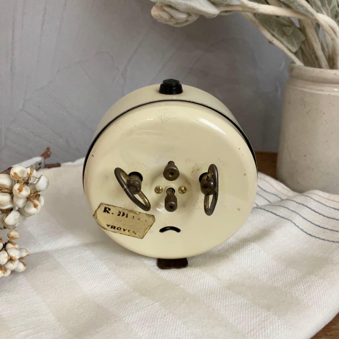 【最終価格】フランスアンティーク　置時計 クリーム色