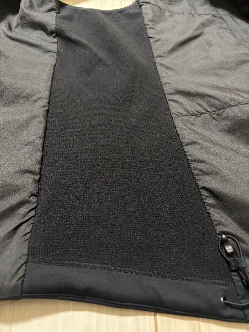 ARC'TERYX アークテリクス　アトムベスト　ウィメンズS