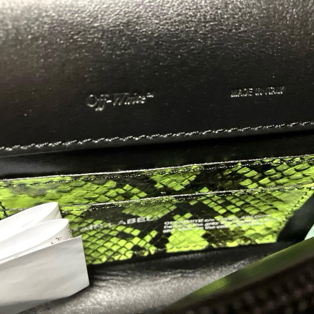 Off-White 蛍光グリーン クラッチバッグ