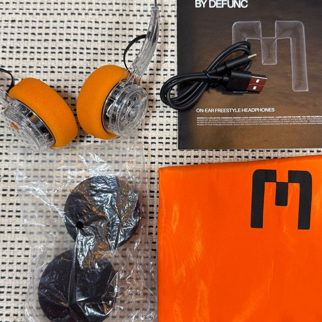 ヘッドホン Mondo by Defunc Freestyle Headphones