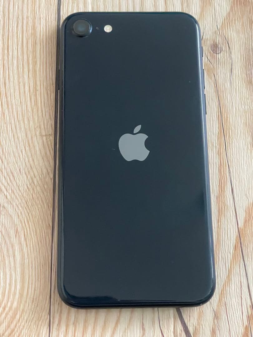 iPhoneSE 3rd 64GB ブラック バッテリー100% SIMフリー