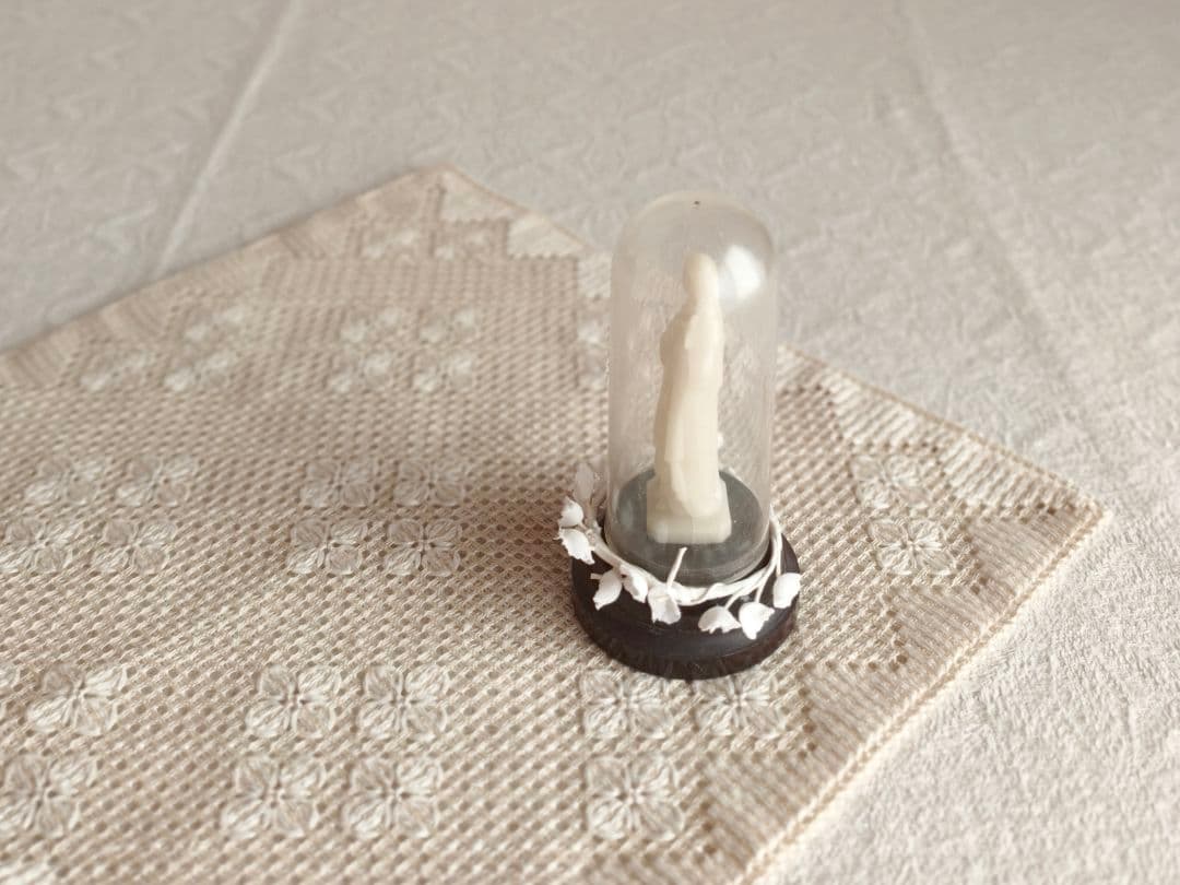 【チョコメルさま】vintage statue ❀ クリアドームと マリアさま