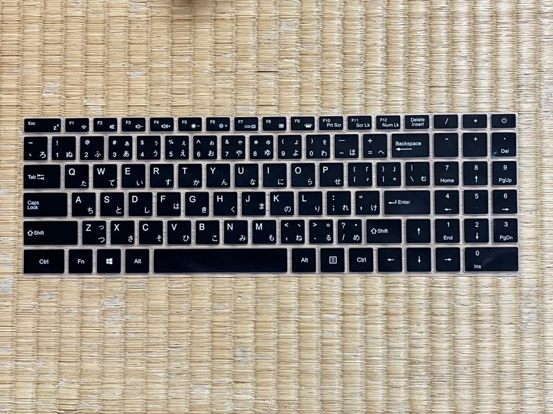 【美品】Corei9/32GB/SSD2TB/Office2019/15.6