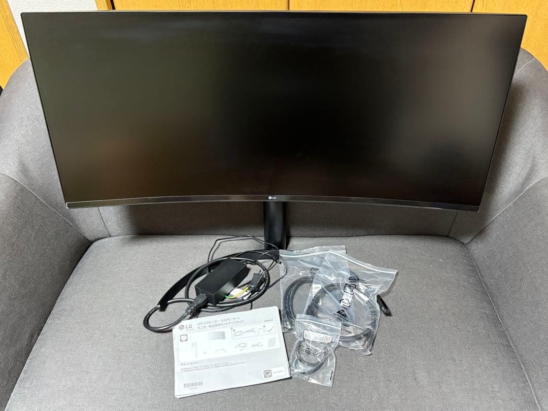 LG UltraWide 34WP65C 34インチ湾曲ウルトラワイドモニター