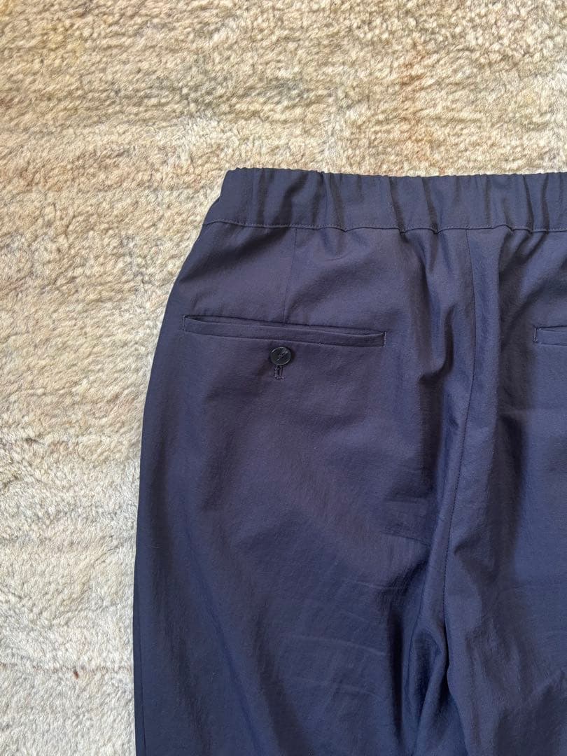 美品 beauty&youth セットアップ ネイビーKOMATSU PACK