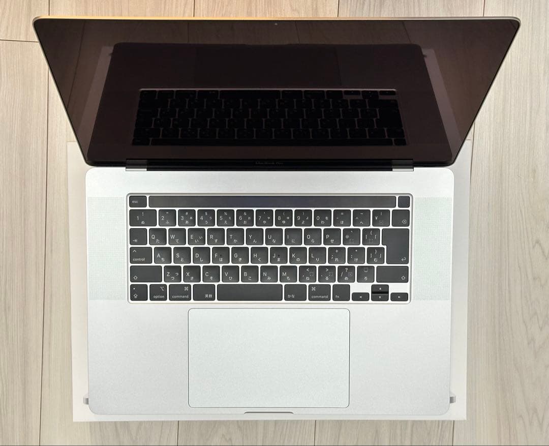 MacBookPro2019 16インチ 32GB SSD1TB &カバー