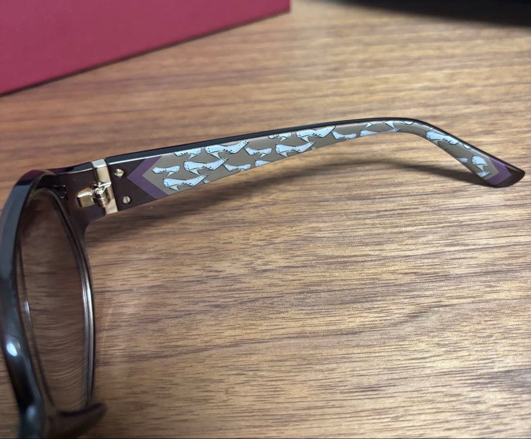 美品　Salvatore Ferragamo フェラガモ サングラス