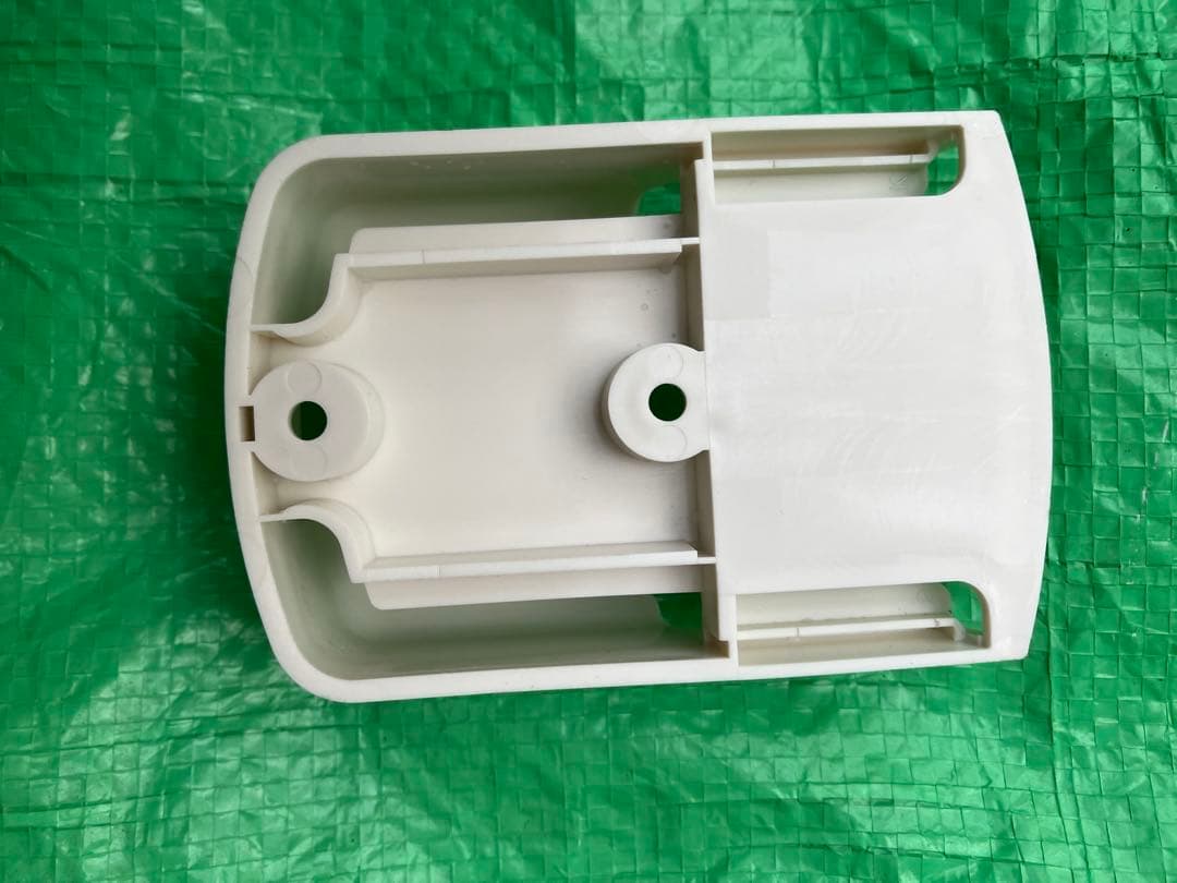 コロナ　壁掛け電気ヒーターCHK-C126Aホワイト 約60cm