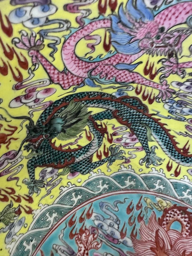 中国美術　龍図　乾隆年製　五彩　骨董品　巨大　民国から文化大革命時代