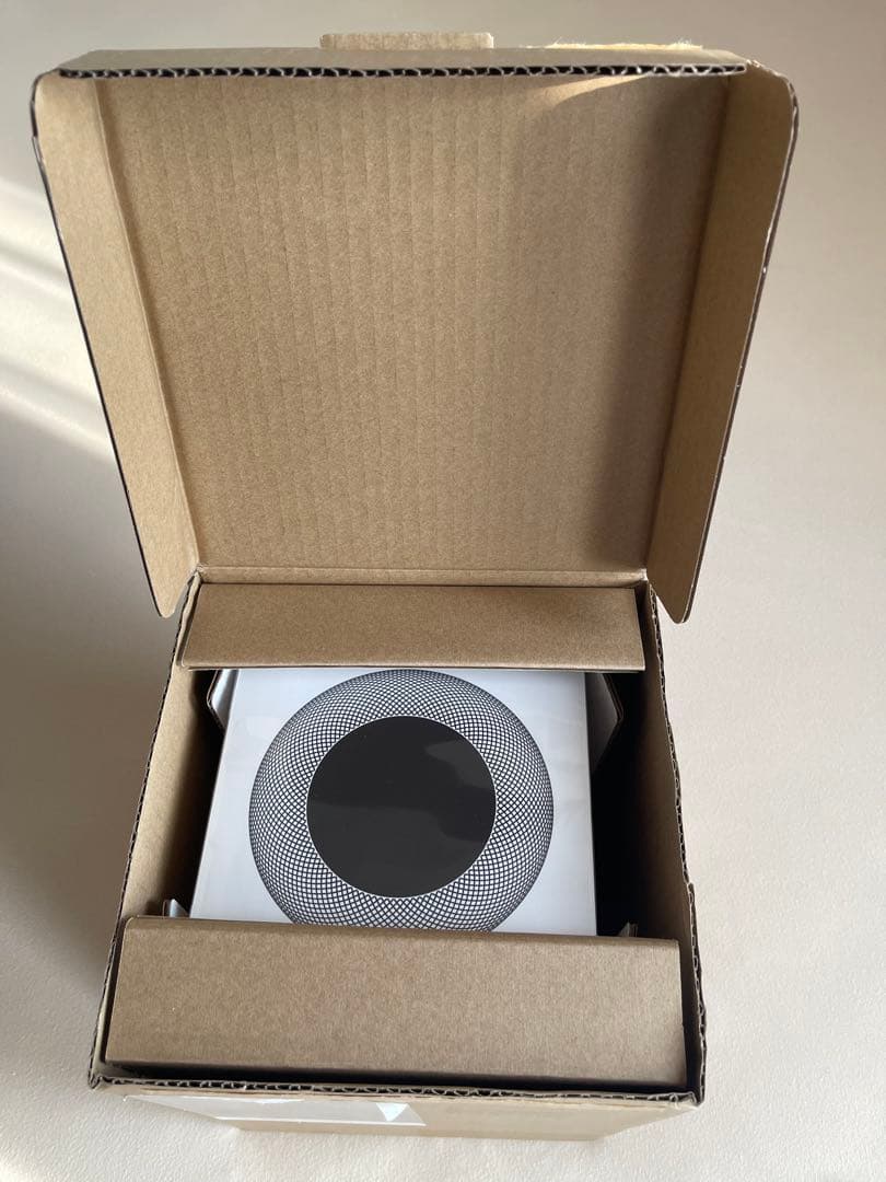 未使用品　アップル Apple Pod（ホームポッド）MQHW2J/A