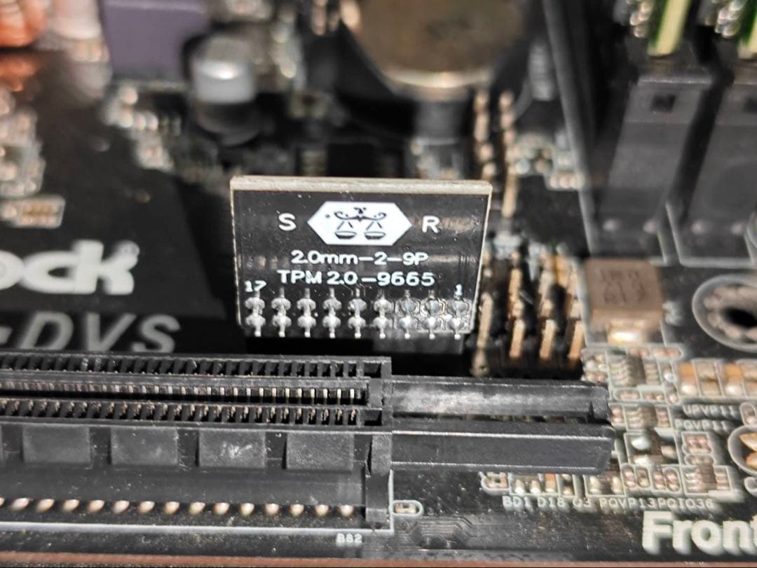 ASRock H110M-DVS 中華魔改CPU DDR4 2133 8GB×2