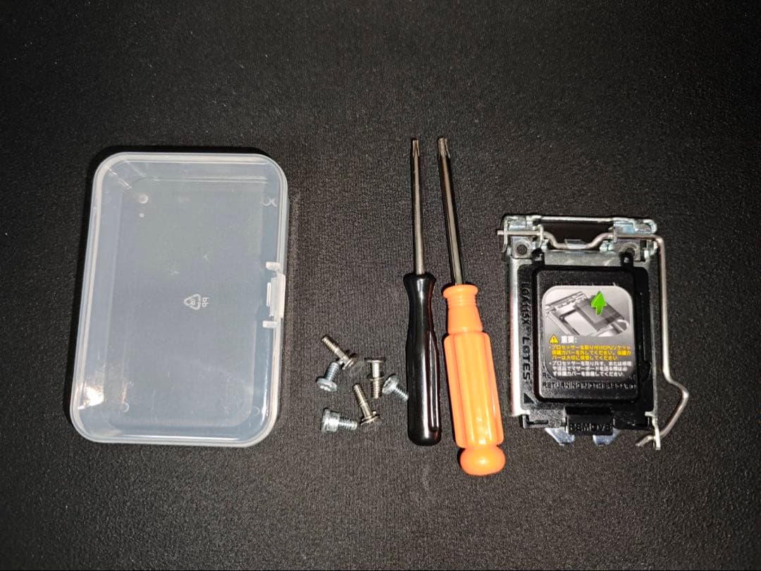 ASRock H110M-DVS 中華魔改CPU DDR4 2133 8GB×2