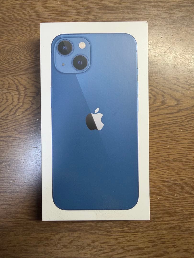 【美品】Apple iPhone 13 SIMフリー