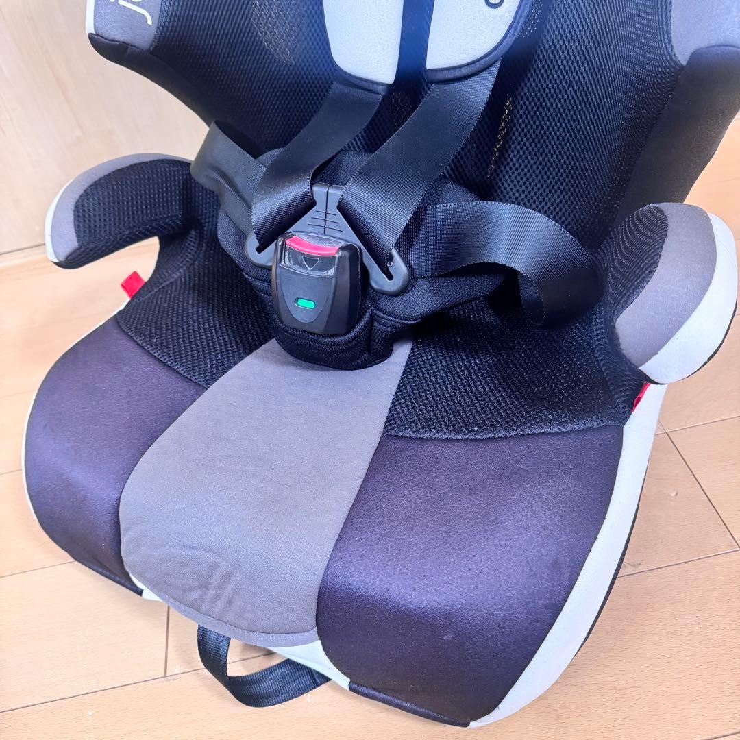 ☆美品☆ コンビ　ジョイトリップ　チャイルドシート　ジュニアシート