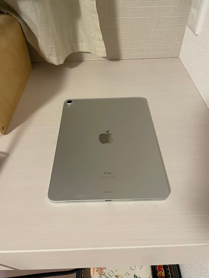 Apple 11インチ iPad Pro（第1世代）シルバー