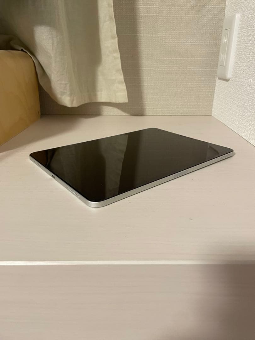 Apple 11インチ iPad Pro（第1世代）シルバー