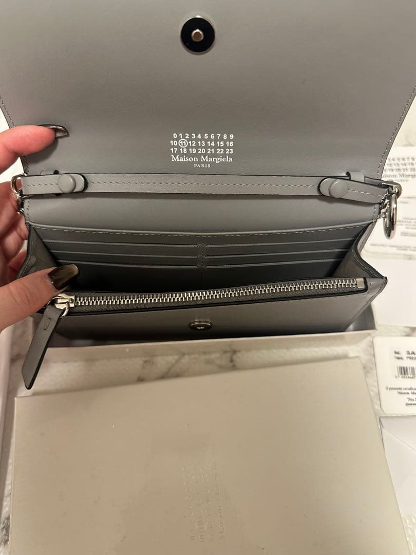 Maison Margiela シルバーグリッター クラッチバッグ