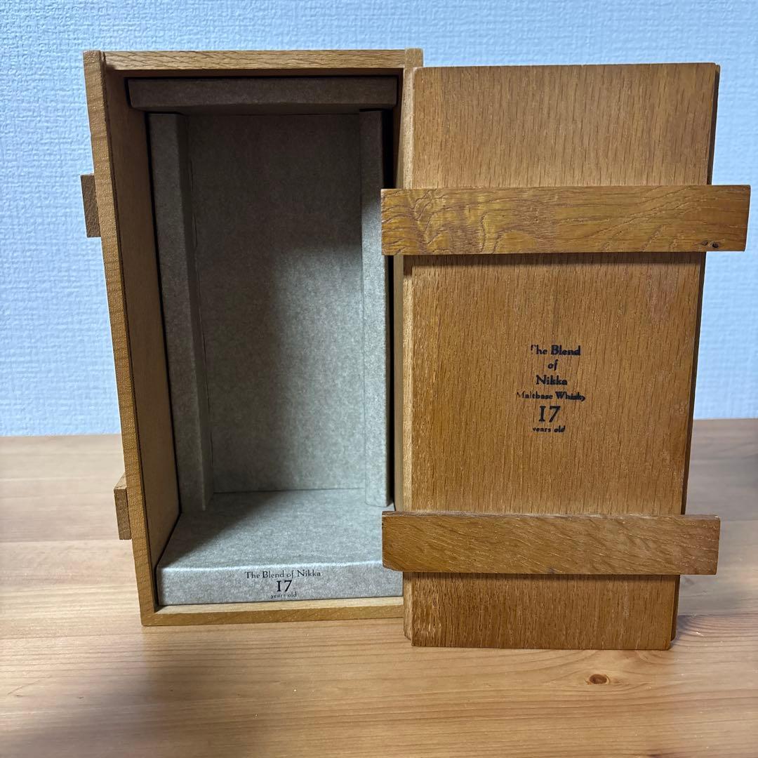 ニッカ　17年　NIKKA ザ ブレンド オブ ニッカ モルトベース 箱付❷
