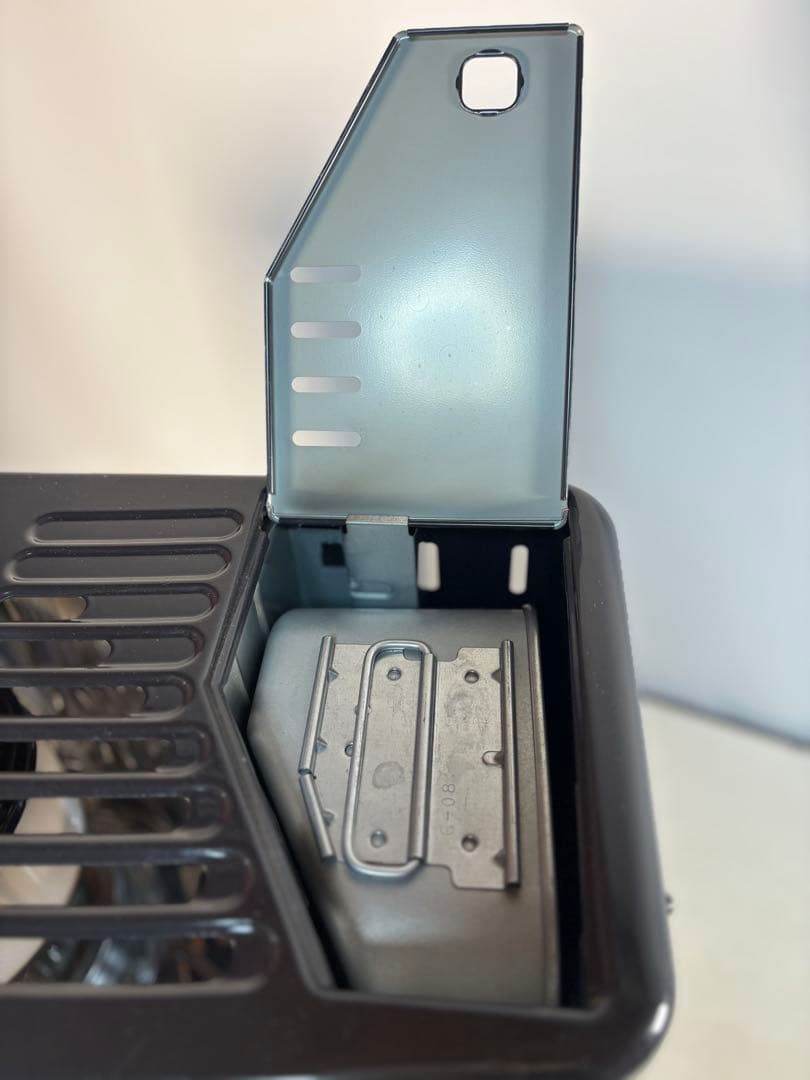 トヨトミ自然通気形解放式石油ストーブ NRC-W3616E4 2016年製