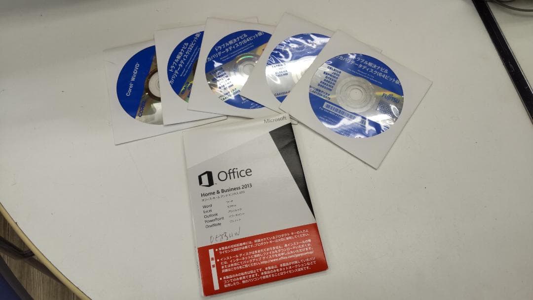 富士通ESPRIMO D583H Corei5 SSD Win11 Office