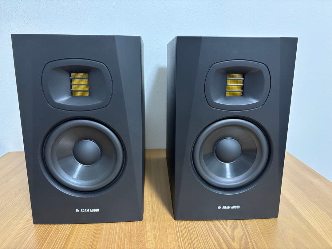 ADAM AUDIO T5Vスタジオモニタースピーカー