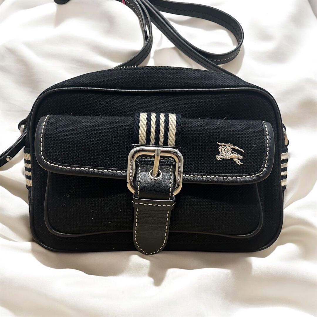 Burberry バーバリー　ショルダーバッグ　ブラック　刺繍ロゴ