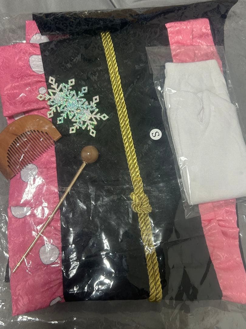 は*む様 鬼滅の刃 恋雪 コスプレ 衣装 ＆ 恋雪 ヘアクリップ ピン 髪飾り