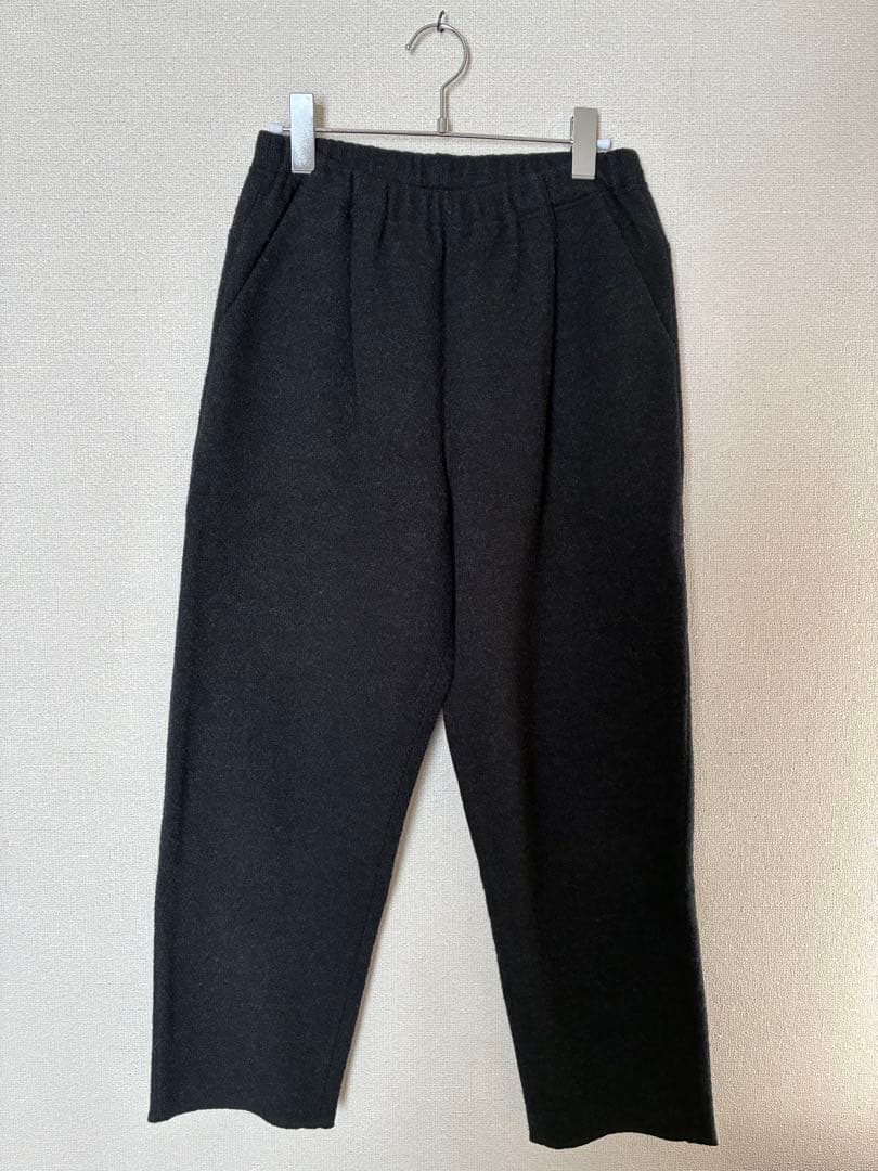 evam eva プレスウールパンツ