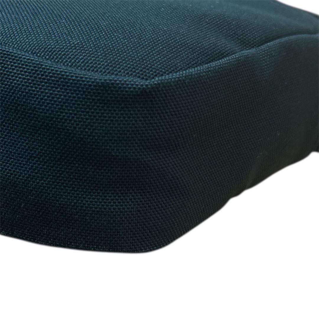 クーティープロダクションズ　ブラック　黒　ショルダーバッグ