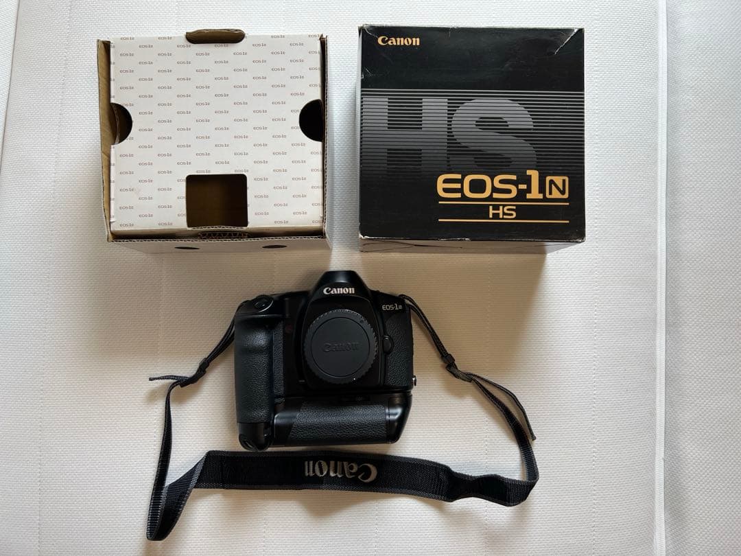 キャノン　Canon EOS-1N デジタル一眼レフ 本体