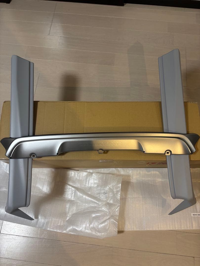 220クラウンRS仕様車 TRDリアバンパースポイラー