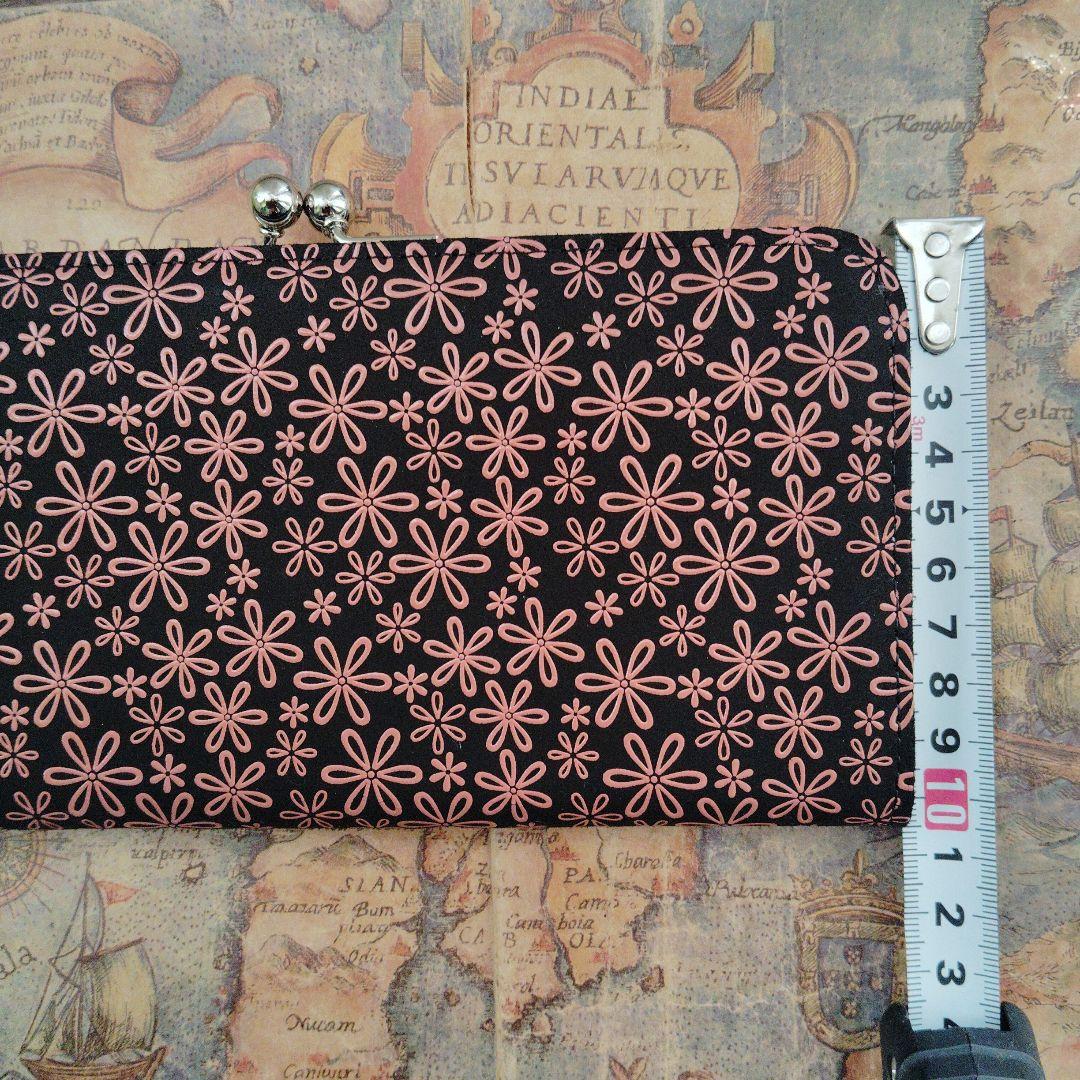 甲州印伝　印傳屋　長財布　雪割草柄　がま口タイプ