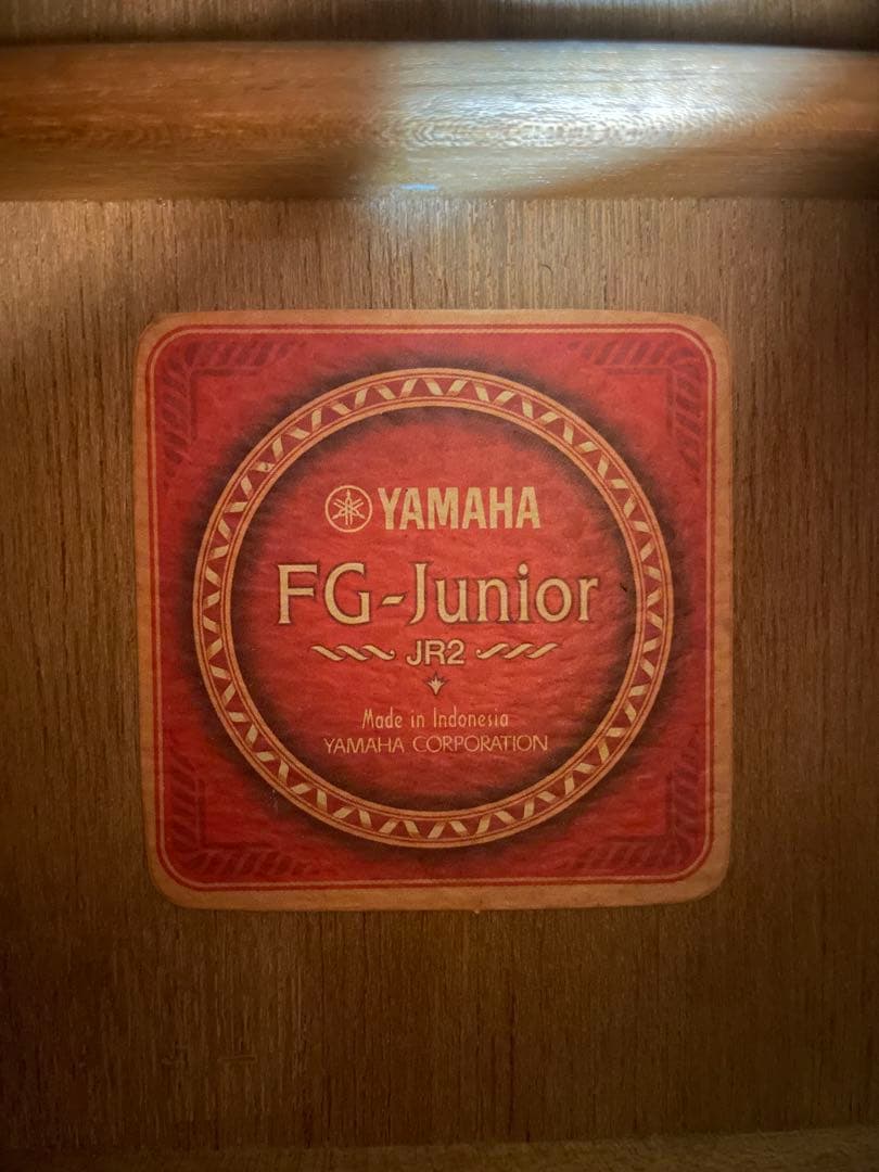 Yamaha アコースティックギター FG JR2 Junior ケース付き