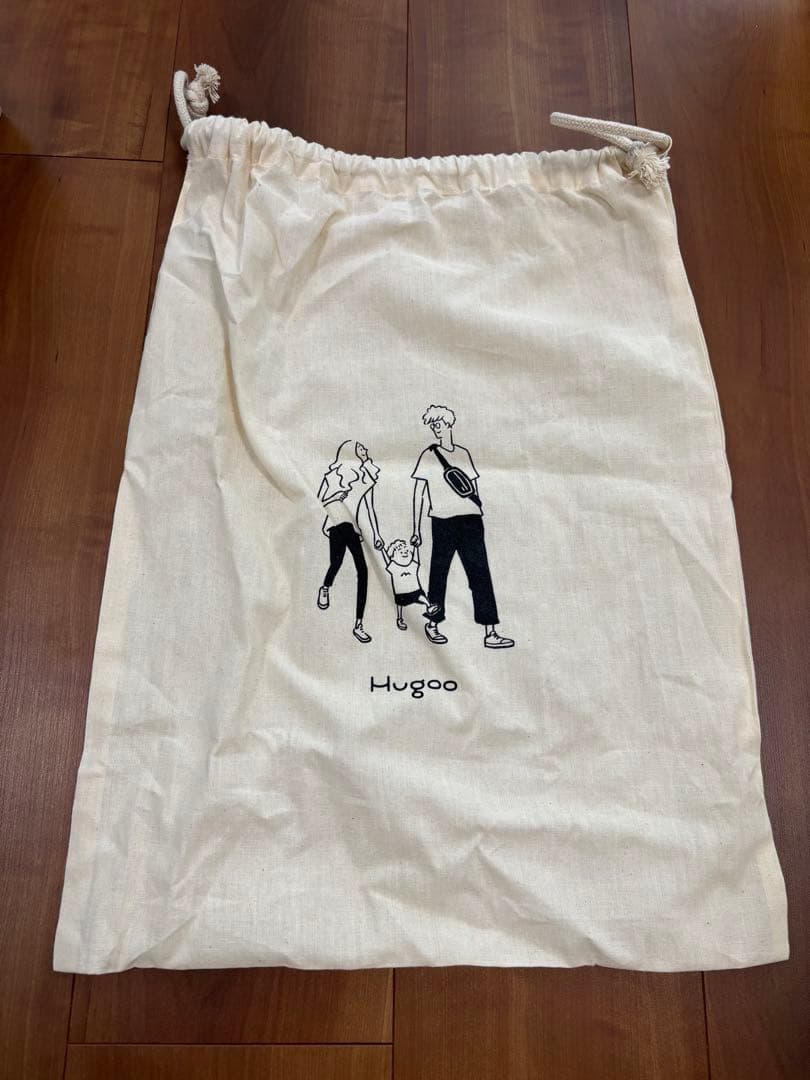 Hugoo ハグー ヒップシート ショルダーバッグ 2WAY ブラック 収納袋付