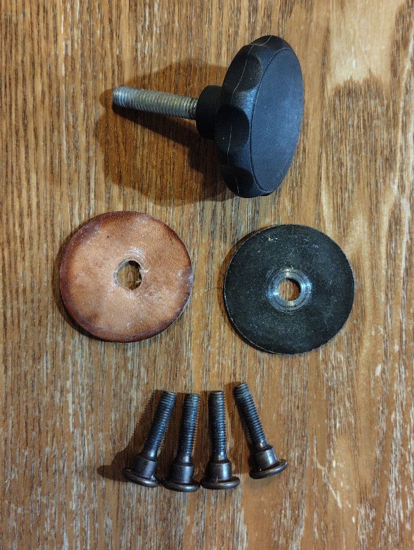 Rybo リボ　バランスチェアイージー　姿勢矯正　 デスクチェア　カバー付き