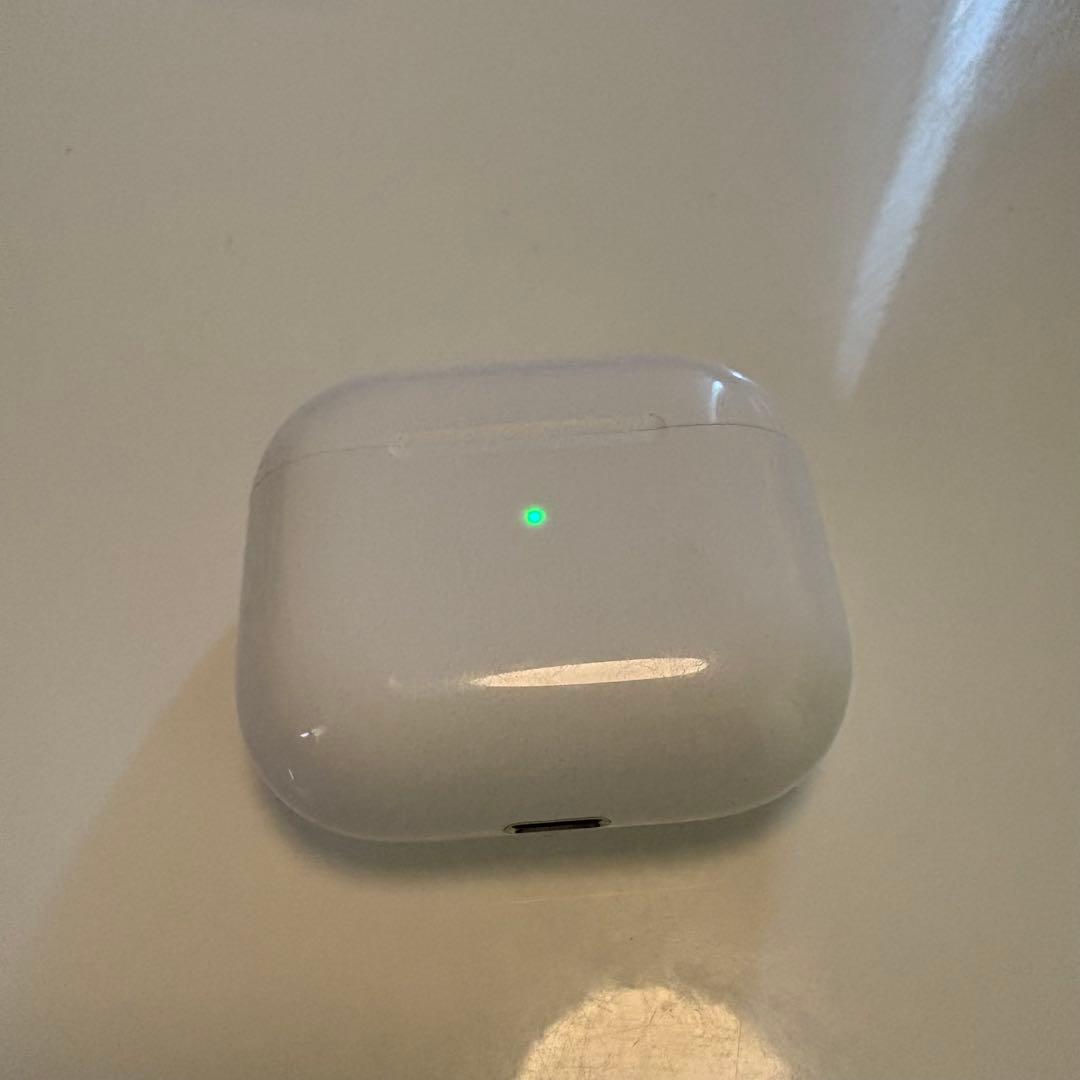 AirPods (第3世代) 充電ケース付き