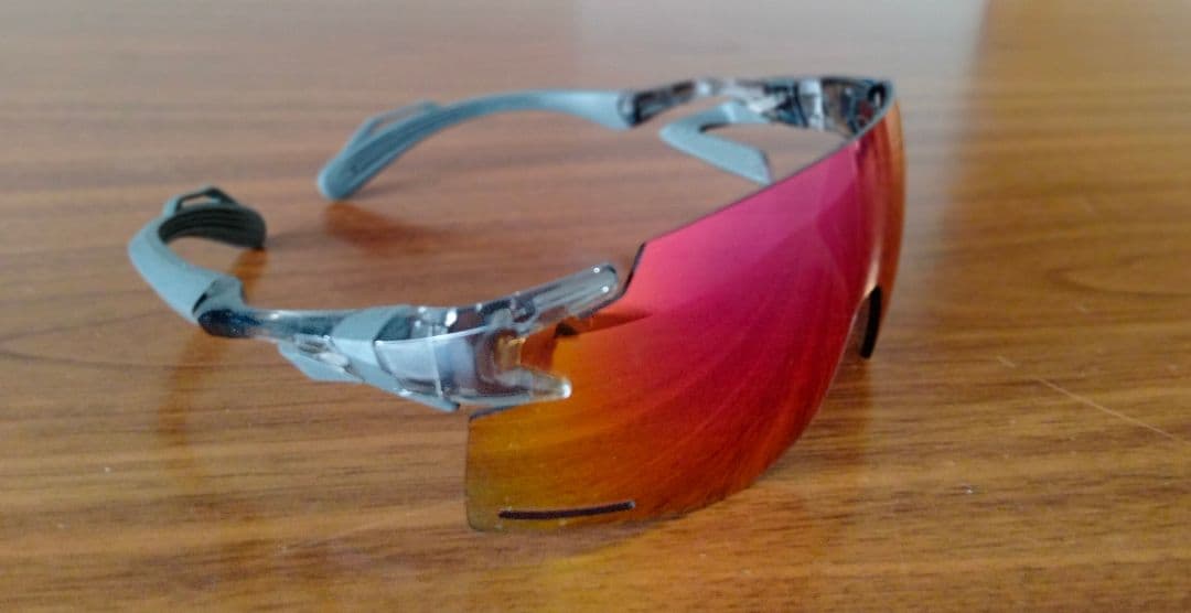 ★AirFly エアフライ ノーズパッドレス サングラス 調光/偏光