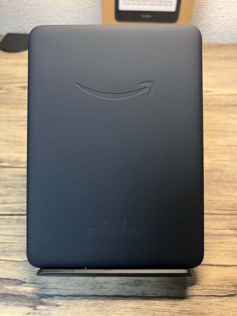 Amazon Kindle Paperwhite(16GB)7インチディスプレイ