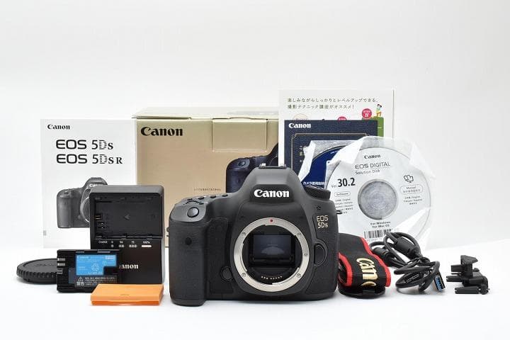 15580AE 新品級 2143ショット Canon EOS 5DS キヤノン