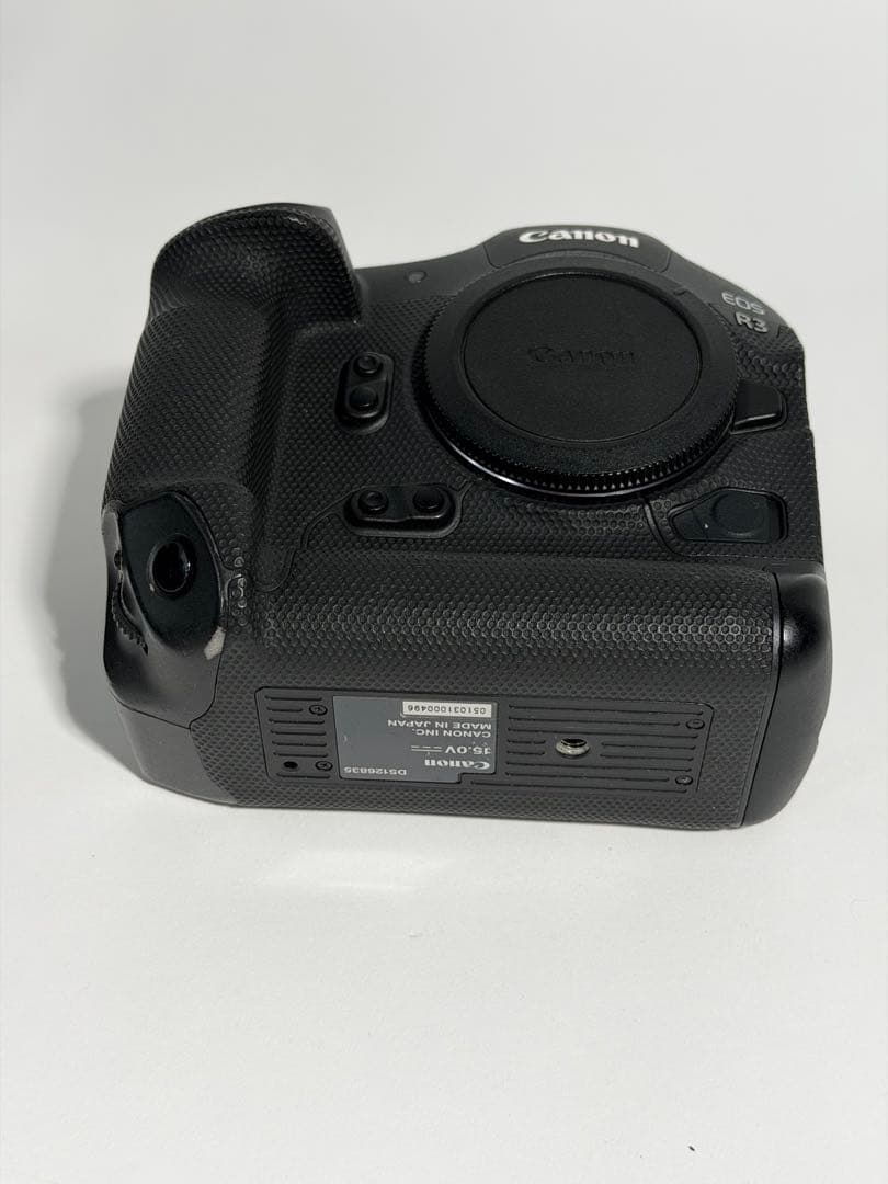 Canon EOS R3 ミラーレスカメラ　バッテリー3個付き