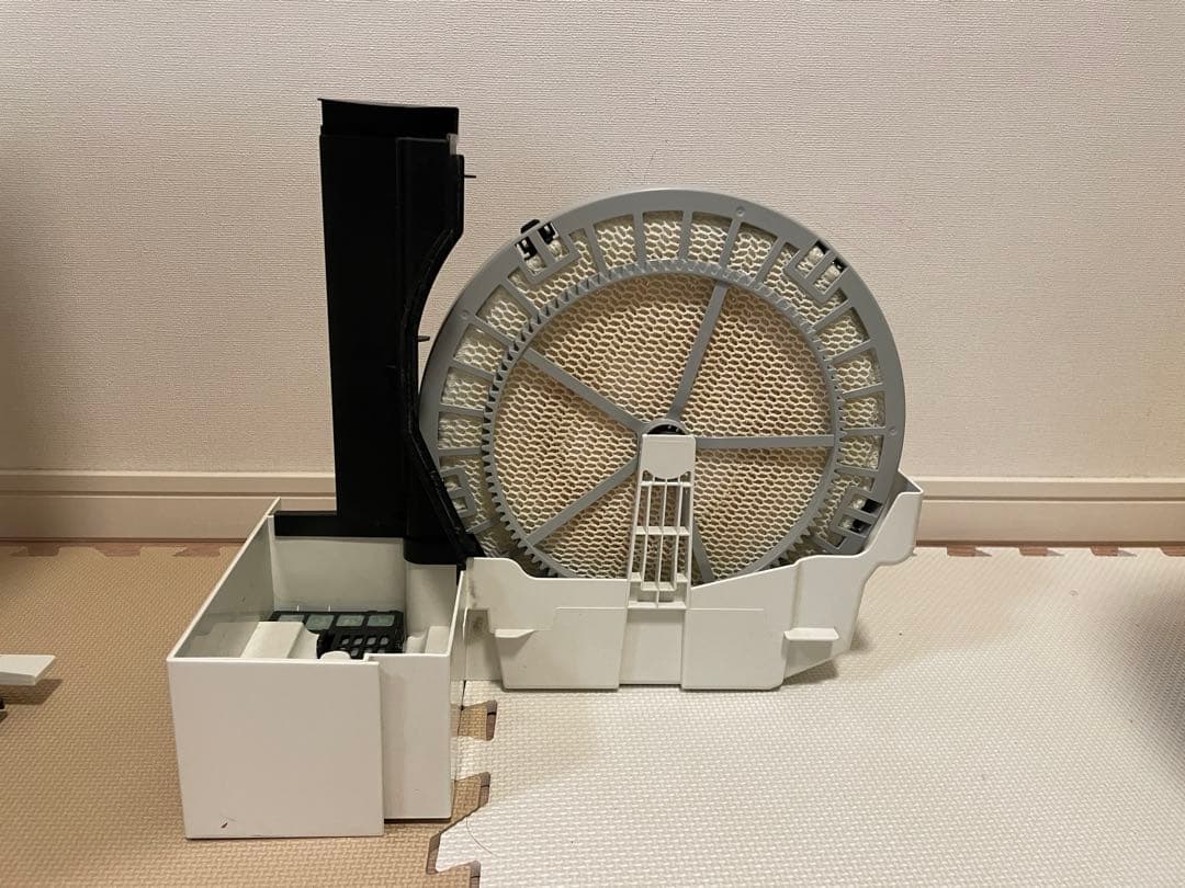 【さらに値下げ】Panasonic 空気清浄機 ホワイト　F-ZXTP90 美品