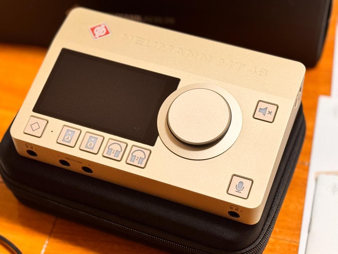 NEUMANN MT 48 オーディオインターフェイス 本体