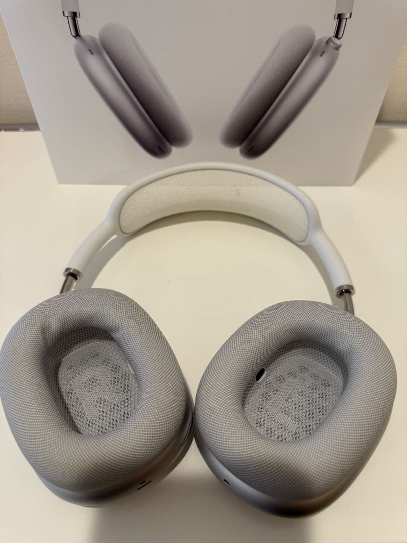 AirPods Max シルバー　第一世代